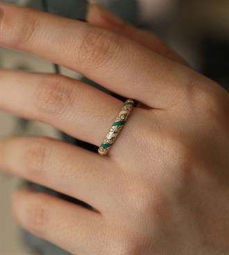 Mineli Sarmal Yüzük