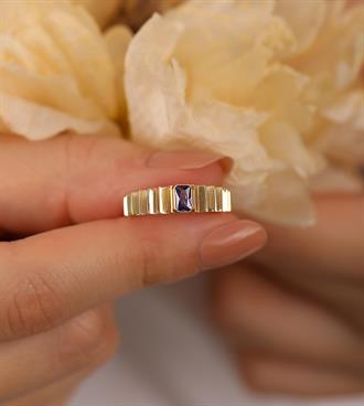 Mor Taşlı Keops Yüzük