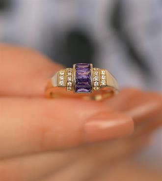 Mor Taşlı Kruvasan Yüzük