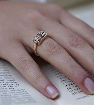 Yakut Taşlı Yüzük