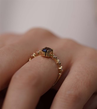 Mürdüm Taşlı Prenses Yüzük