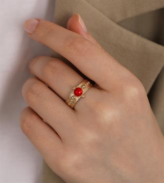 Red Antik Yüzük