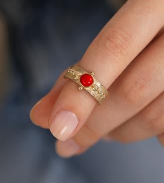 Red Antik Yüzük