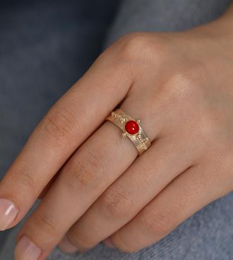 Red Antik Yüzük