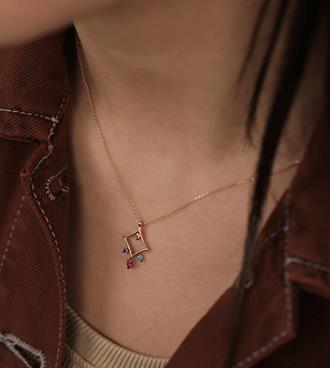 Renkli Taşlı Dörtgen Kolye