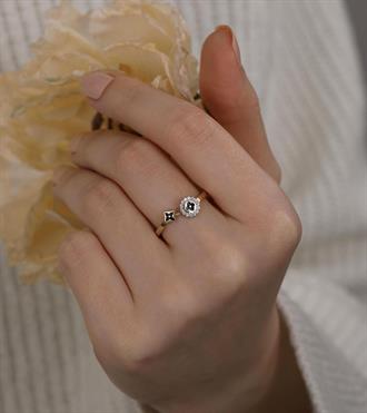 Siyah Yonca Figürlü Yüzük