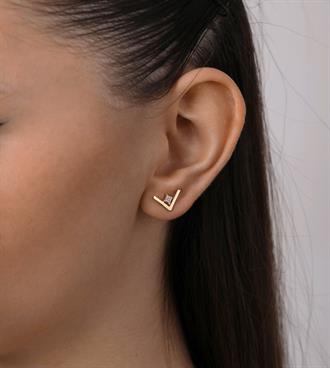 Taş Detaylı V Küpe