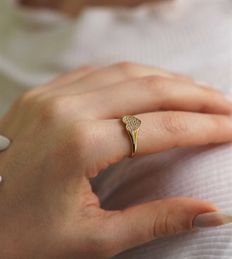 Taşlı Kalp Yüzük