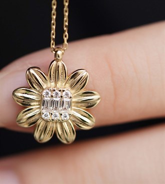 Taşlı Papatya Kolye