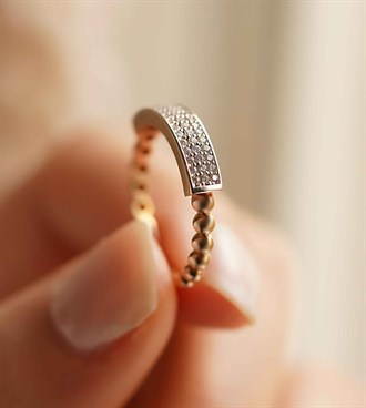 Taşlı Plaka Yüzük