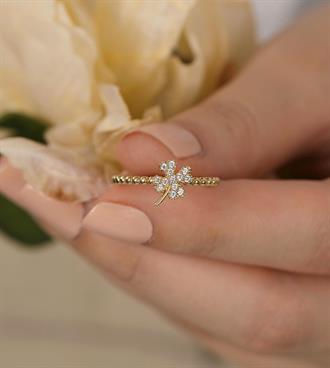 Taşlı Yonca Yüzük