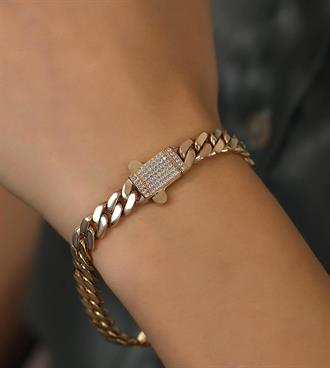 Tokalı Gurmet Bileklik-M