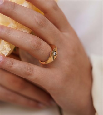 Yıldız Şovalye Yüzük