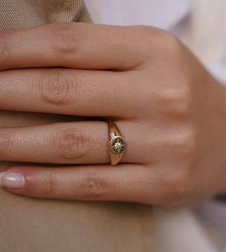 Şovalye Yıldız Yüzük