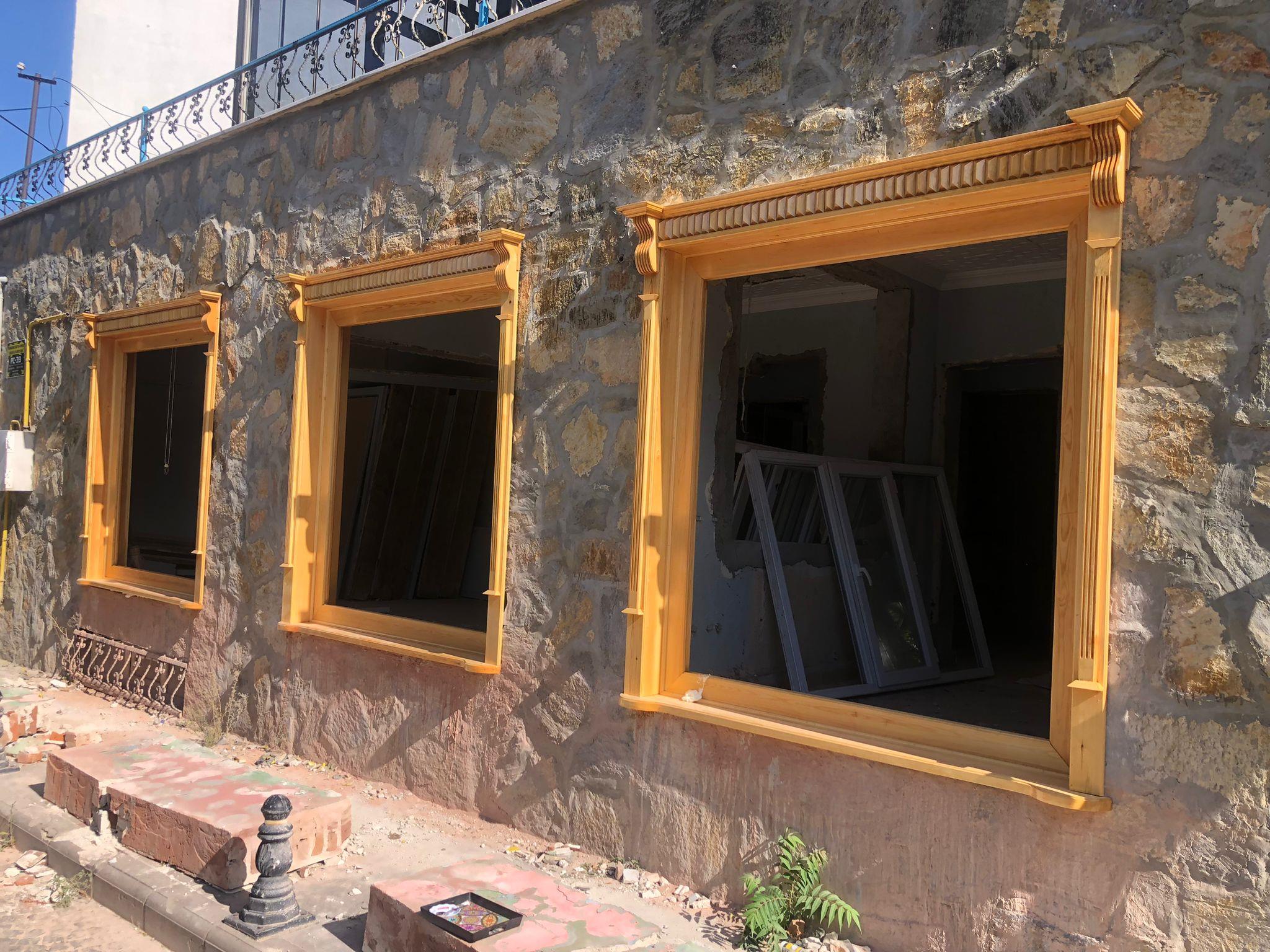 Solvent Bazlı Ahşap Koruyucular 2,5LtCLOU Nr:02 Meşe Slv Bazlı Ahşap Koruyucu 2,5LT