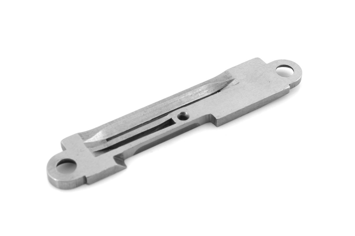 Brother Düz Makine Bıçaklı Plaka-1/8