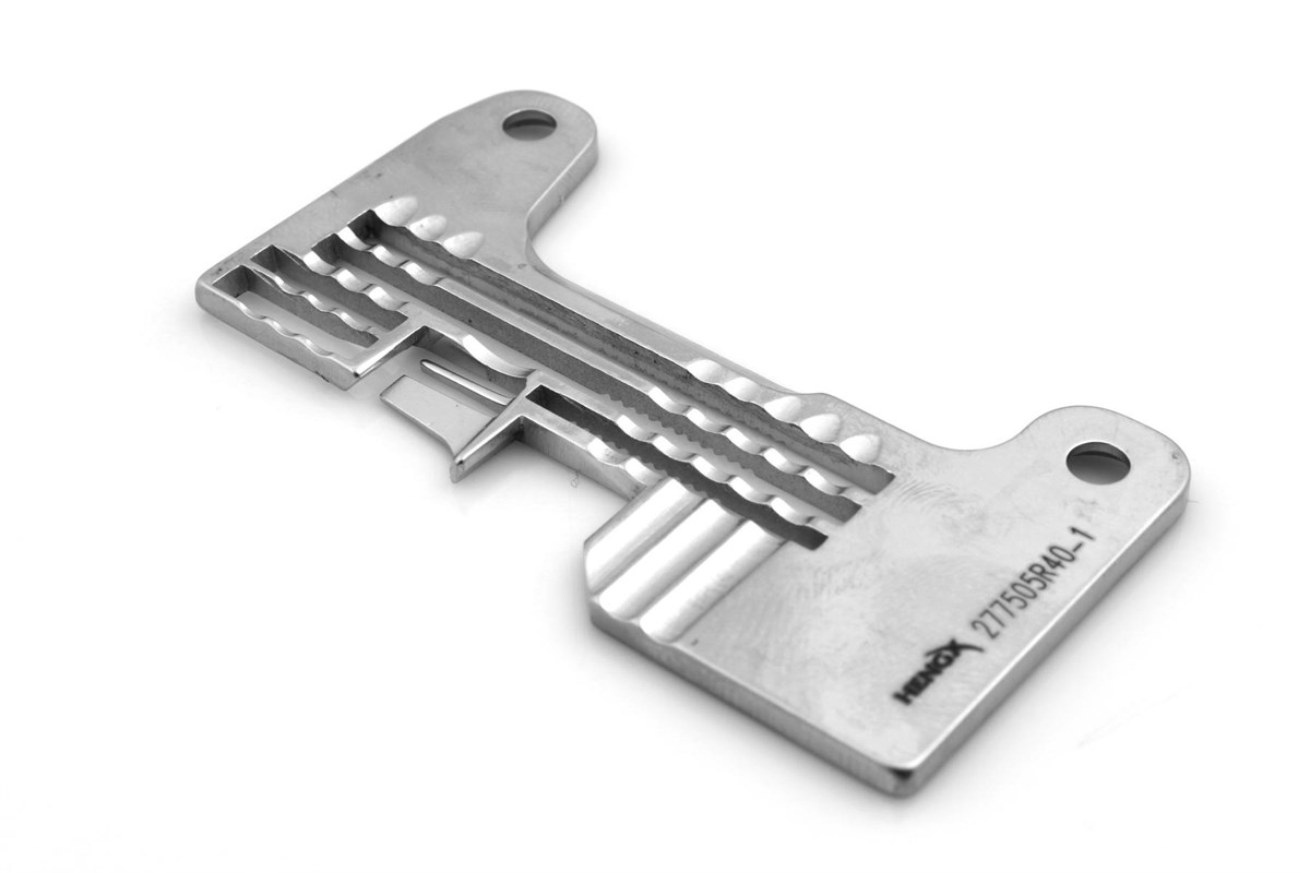 Pegasus Ex Overlok 4 İplik Uzun Plaka