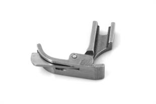 Düz Makine Tırnaklı Sağ Çima Ayak