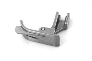 Düz Makine Tırnaklı Sağ Çima Ayak