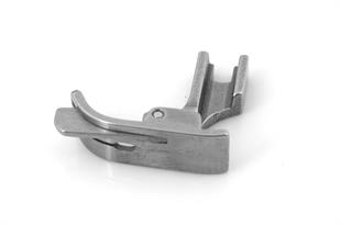 Düz Makine Tırnaklı Sağ Çima Ayak