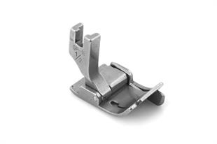 Düz Makine Tırnaklı Sağ Çima Ayak