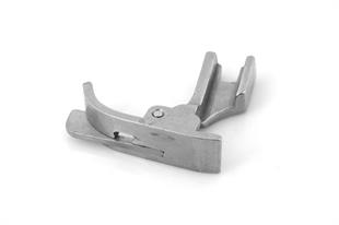 Düz Makine Tırnaklı Sol Çima Ayak