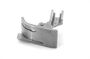 Düz Makine Tırnaklı Sol Çima Ayak