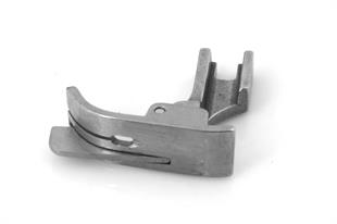 Düz Makine Tırnaklı Sol Çima Ayak