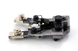 Eastman Dik Kesim Motoru Bileme Çatalı Komple