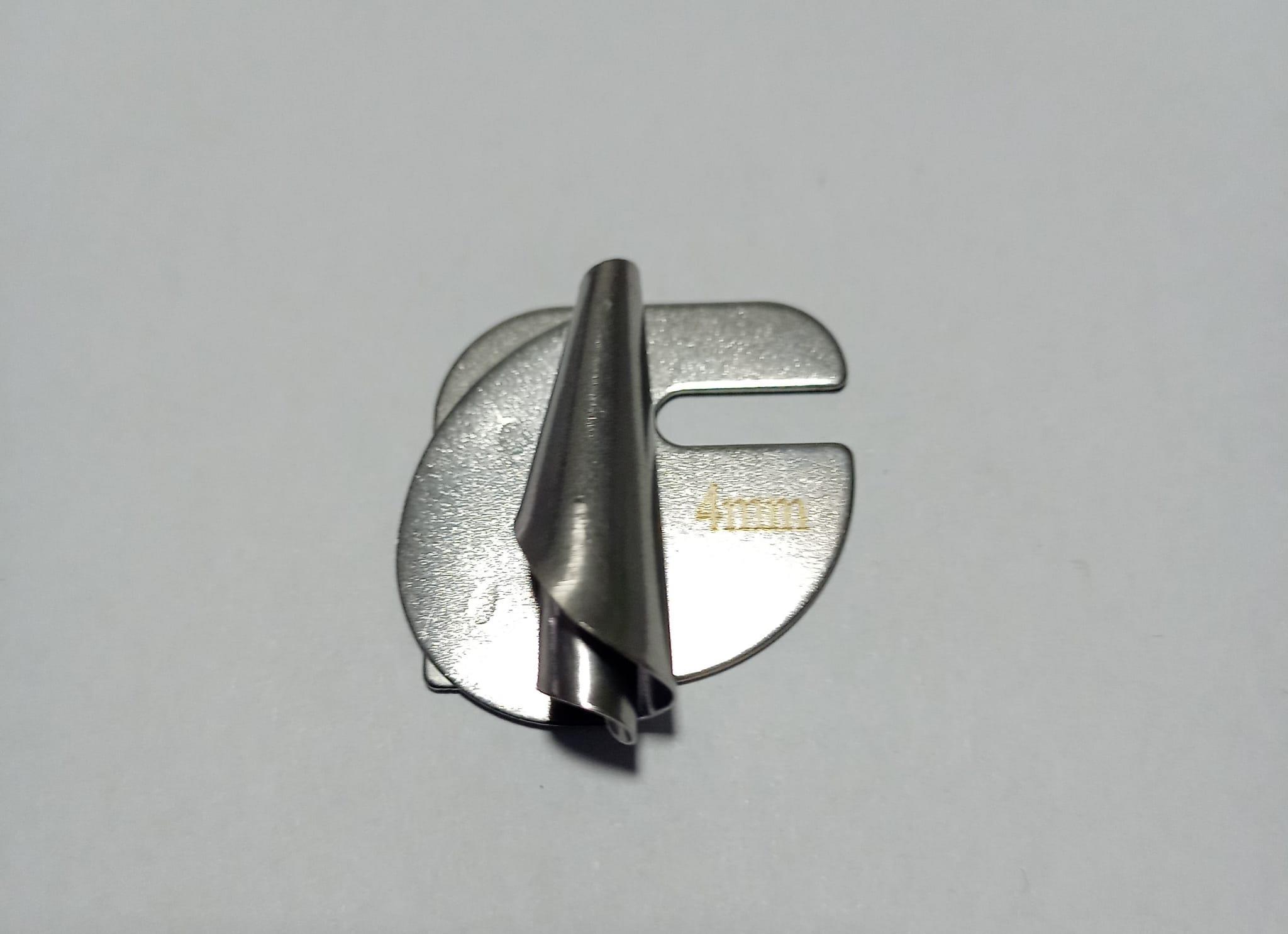 Düz Makine Plakaya Takılan Etek Kıvırma Aparası