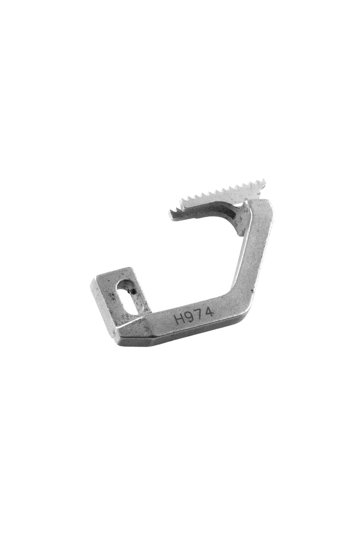 Siruba Overlok 3-4 İplik Kıstırma Ön Dişli | H974 | HENGXSiruba Overlok 3-4 İplik Kıstırma Ön Dişli