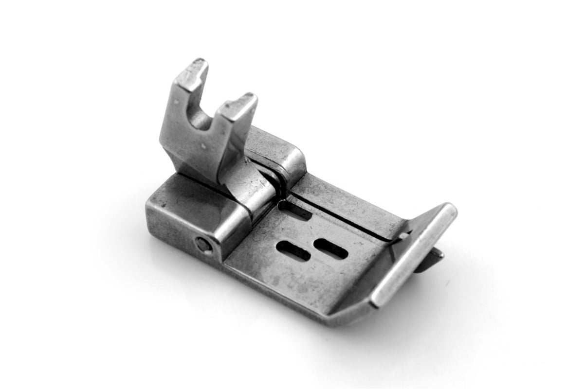 JUKİ MH380 3 İĞNE ÇAPRAZ SAĞ ÇİMA AYAK-1/4X1/16
