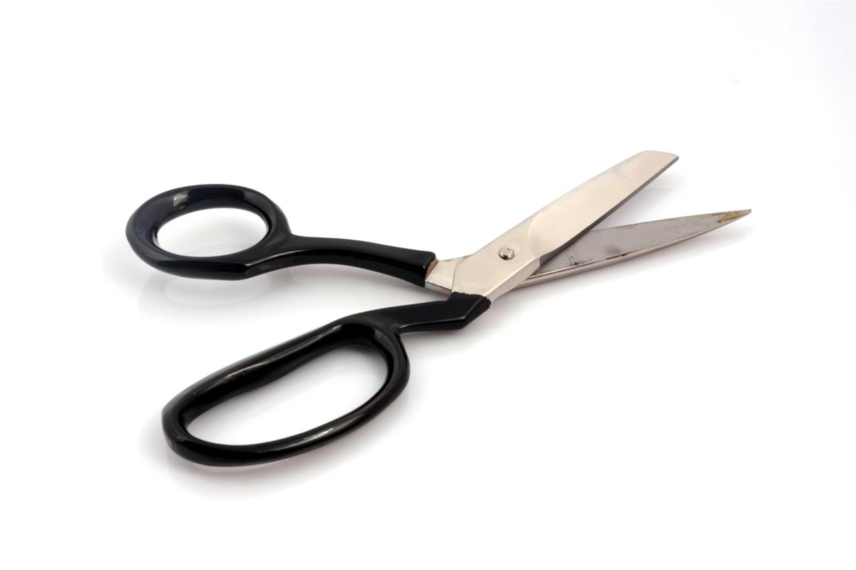 MERZE 7 NO VİDALI MAKAS