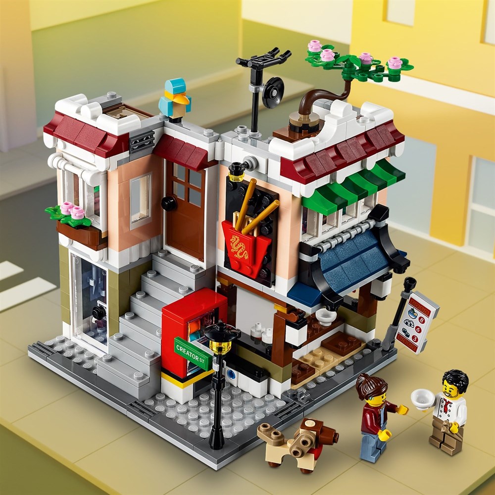 Lego Creator Şehir Merkezi Makarna Dükkanı 31131