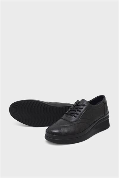 Beety Kadın Comfort Deri Ayakkabı Siyah AKYN195.919