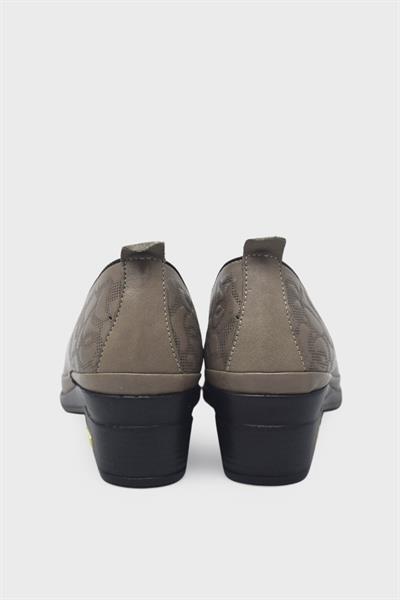 Beety Kadın Comfort Yazlık Deri Ayakkabı Vizon AKYN83.K5