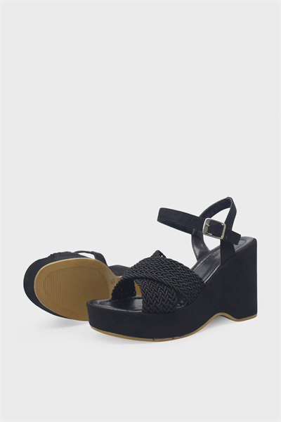 Beety Kadın Dolgu Topuk Sandalet Siyah AKYN125.9997
