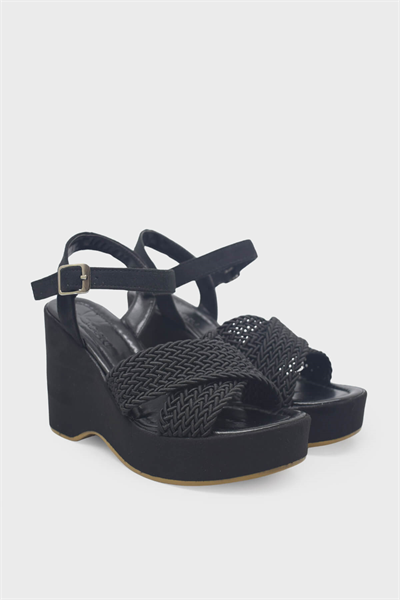 Beety Kadın Dolgu Topuk Sandalet Siyah AKYN125.9997