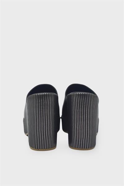 Beety Kadın Dolgu Topuk Terlik Siyah AKYN125.1013