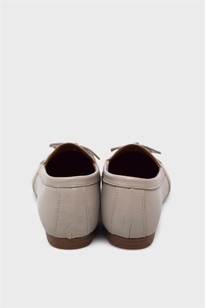 Beety Kadın Fiyonklu Deri Babet Taş AKYN142.133