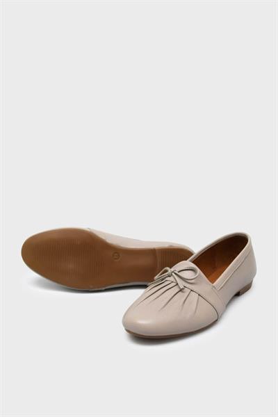 Beety Kadın Fiyonklu Deri Babet Taş AKYN142.133