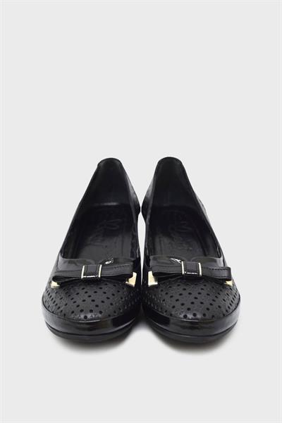 Beety Kadın Günlük Topuklu Deri Ayakkabı Siyah AKYN01.8331