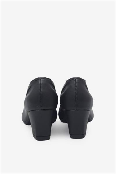 Beety Kadın Küt Burunlu Topuklu Ayakkabı Siyah AKYN8637