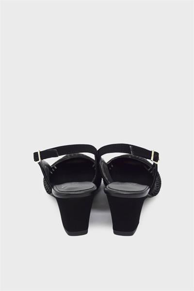 Beety Kadın Taş Detaylı Topuklu Ayakkabı Siyah AKYN23.8662