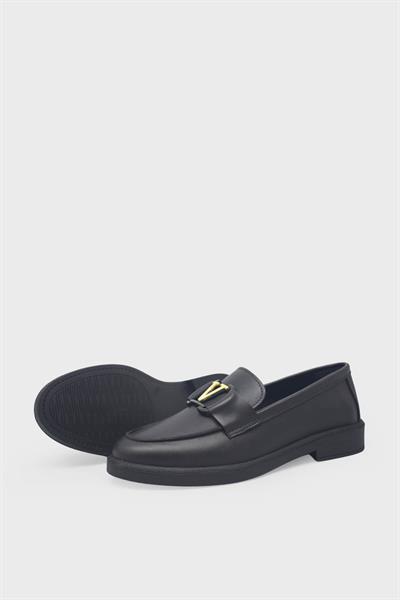 Beety Kadın Toka Detaylı Casual Deri Ayakkabı Siyah AKYN04.2121