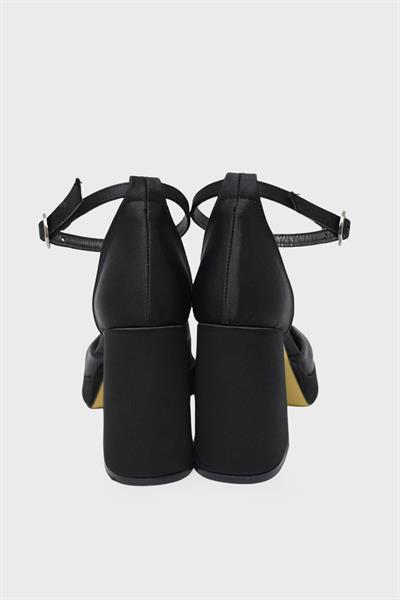 Beety Kadın Topuklu Abiye Ayakkabı Siyah Saten AKYN22.275