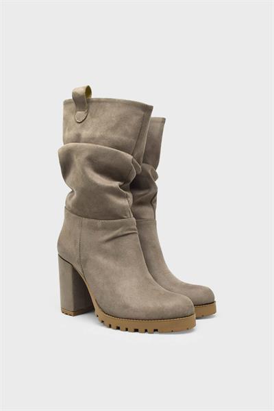 Beety Kadın Topuklu Çizme Süet Vizon AKYN109.136