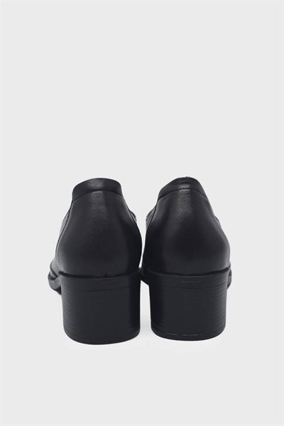 Beety Kadın Topuklu Deri Ayakkabı Siyah AKYN219.561