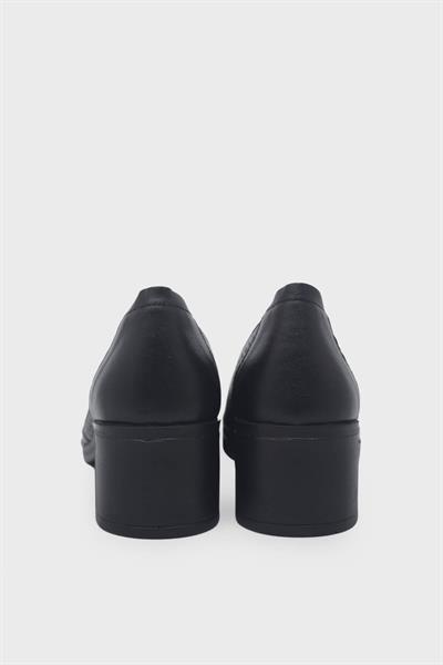 Beety Kadın Topuklu Deri Ayakkabı Siyah AKYN219.527