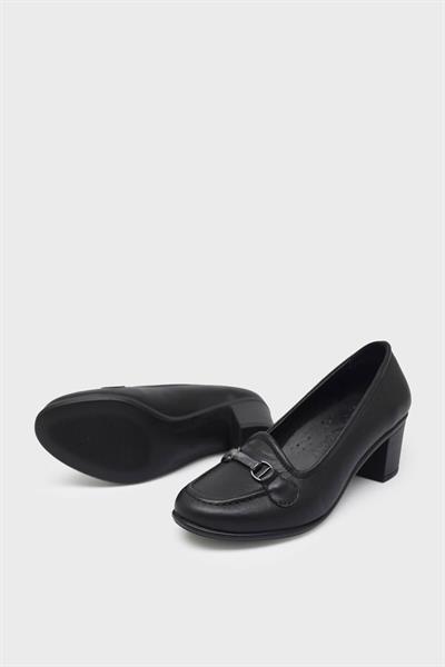 Beety Kadın Topuklu Deri Ayakkabı Siyah AKYN101.105